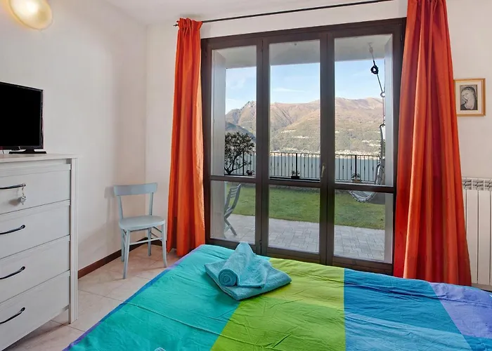 Ampia Vista Sul Di Bellano